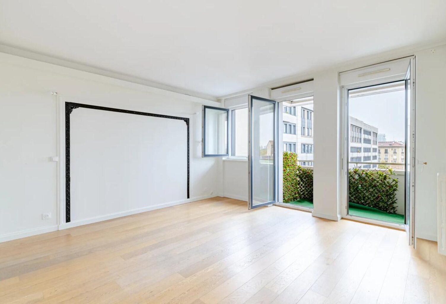 Appartement 3 pièces de 67 m² à Courbevoie — photo 1
