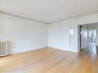 Appartement 3 pièces de 67 m² à Courbevoie — photo 2