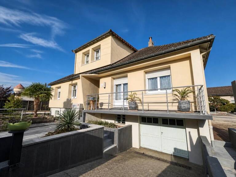 Maison de 7 pièces de 126 m² à Dun-sur-Auron — photo 1