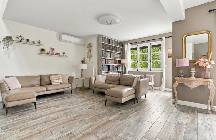 Maison de 6 pièces de 270 m² à Saint-Brice-sous-Forêt — photo 4