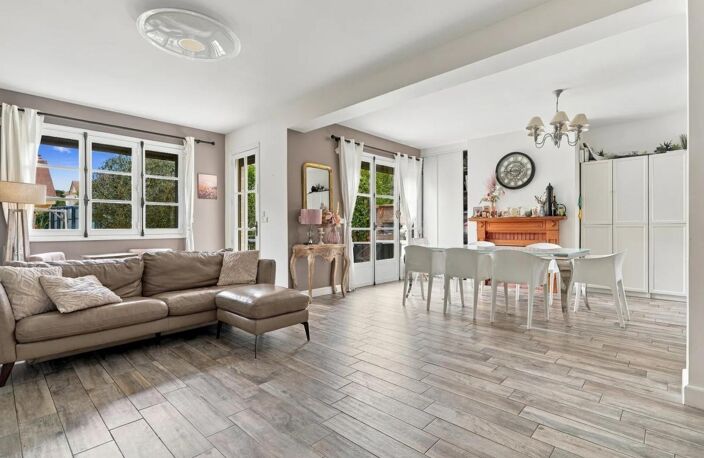 Maison de 6 pièces de 270 m² à Saint-Brice-sous-Forêt — photo 5