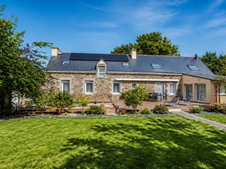 Maison de 8 pièces de 214 m² à Pluméliau-Bieuzy — photo 1