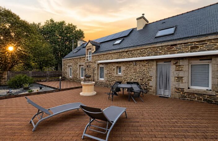 Maison de 8 pièces de 214 m² à Pluméliau-Bieuzy — photo 2