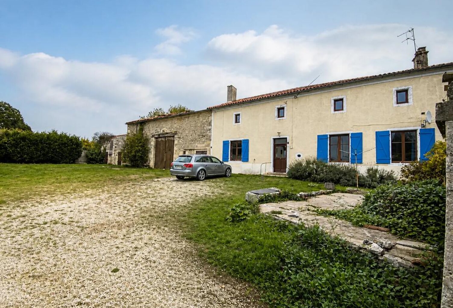 Ensemble de 2 maisons de 5 pièces de 200 m² en tout à Valdelaume — photo 1