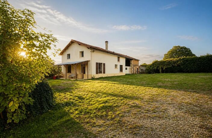 Ensemble de 2 maisons de 5 pièces de 200 m² en tout à Valdelaume — photo 2
