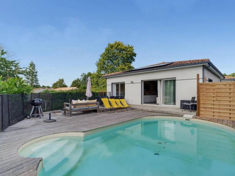 Maison de 6 pièces de 150 m² à Sadirac — photo 1