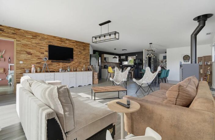 Maison de 6 pièces de 150 m² à Sadirac — photo 3