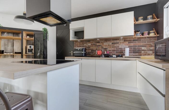 Maison de 6 pièces de 150 m² à Sadirac — photo 5