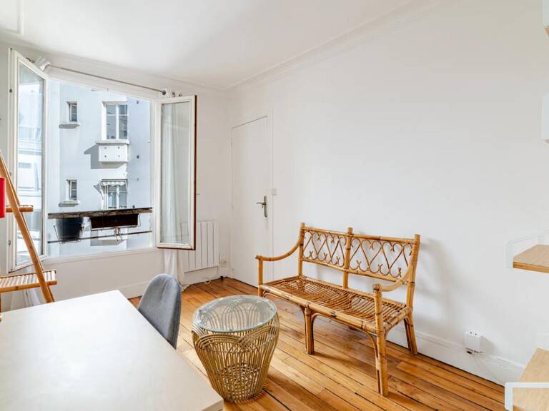 Appartement de 2 pièces de 28 m² à Paris — photo 1