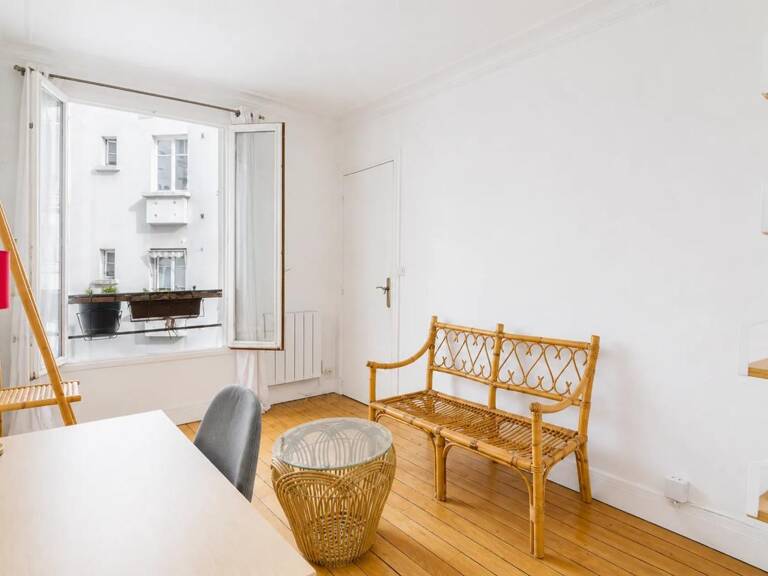 Appartement de 2 pièces de 28 m² à Paris — photo 1