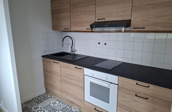 Appartement À Louer + place de parking + cave — photo 2