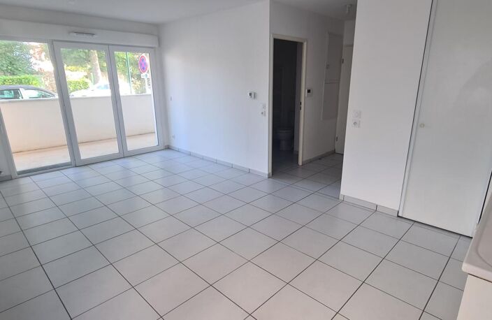 Appartement À Vendre — photo 2