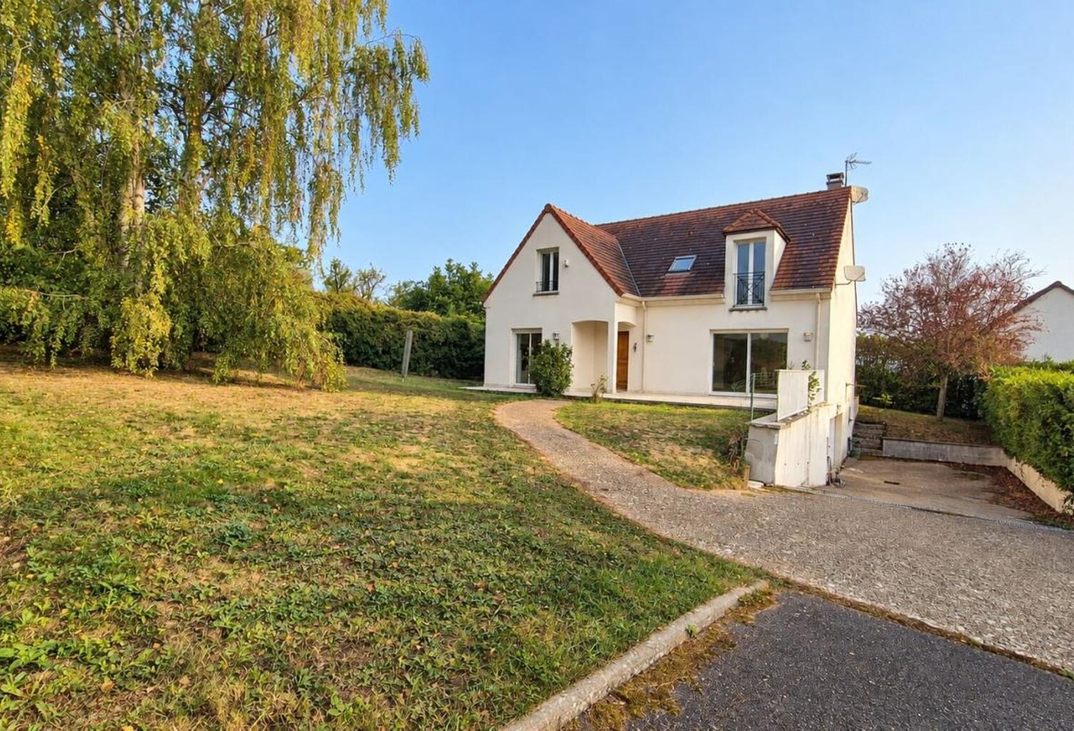Maison À Louer — photo 1