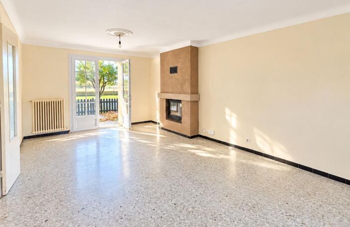 MAISON 5 CHAMBRES – ENVIRONNEMENT PRIVILÉGIÉ – VUE DÉGAGÉE – PLUS DE 1,6 HECTARE DE TERRAIN — photo 4