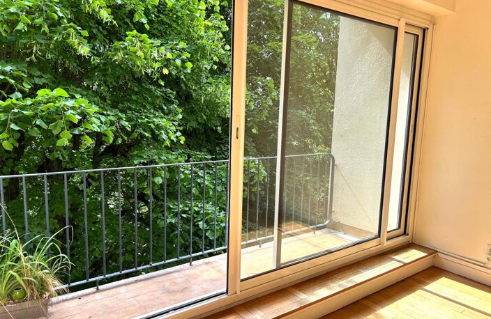 Sainte Foy Les Lyon , Appartement 2 pièce(s) 66 m2 — photo 4