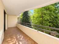 LYON 3E – T4 AVEC BALCONS, GARAGE ET CAVE – À DEUX PAS DE LA PART-DIEU — photo 2