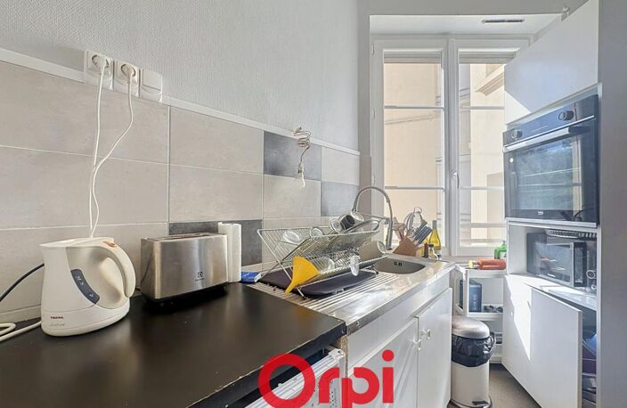 Charmant T2 de 42 m² dans un immeuble des années 30 avec ascenseur — photo 3