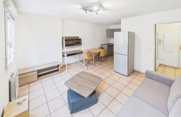 Appartement À Vendre — photo 3