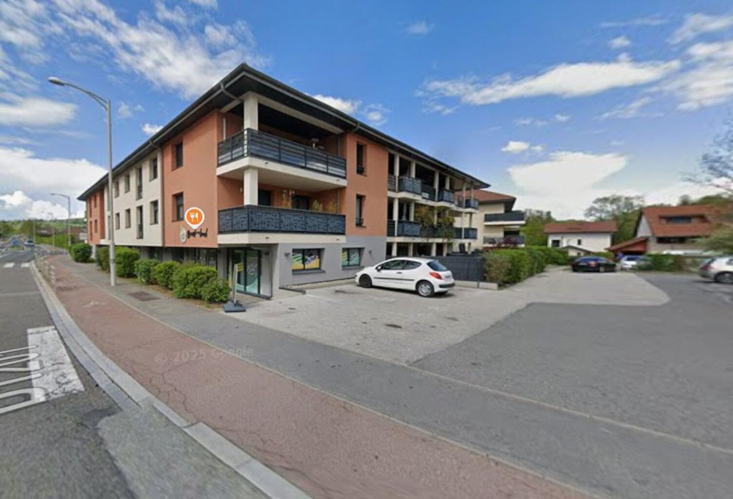 🏢 Local professionnel de 57 m² à Allonzier-la-Caille – Activité tertiaire, médicale ou paramédicale — photo 1