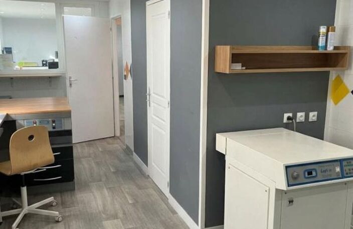 🏢 Local professionnel de 57 m² à Allonzier-la-Caille – Activité tertiaire, médicale ou paramédicale — photo 5