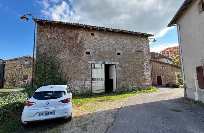 📍 À SAINT-GENCE – GRANGE À SAISIR POUR INVESTISSEURS ASTUCIEUX 🔑💼 — photo 3