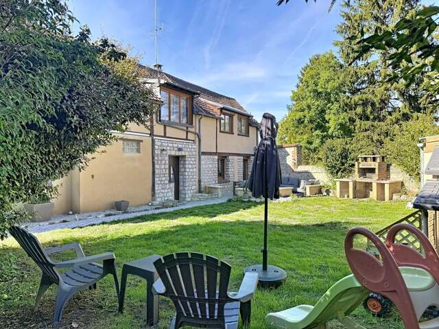 Maison familiale 4 chambres Coup de Cœur entièrement rénovée avec le charme de l'ancien — photo du bien