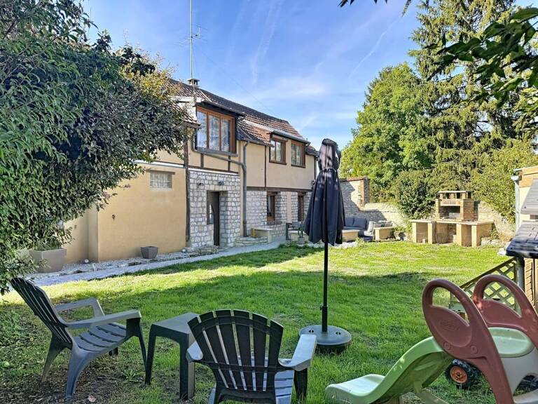 Maison familiale 4 chambres Coup de Cœur entièrement rénovée avec le charme de l'ancien — photo 1