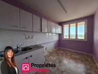 Roanne centre T5 avec balcon, vue dégagée et garage — photo 4