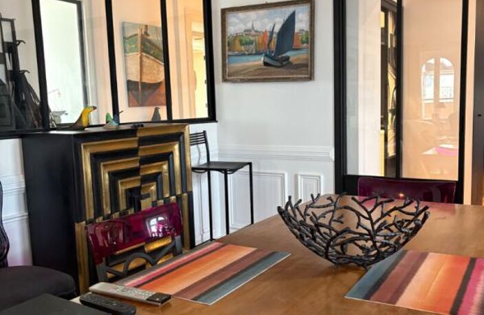 Intra muros Appartement de caractère avec terrasse d'exception et ascenseur — photo 3