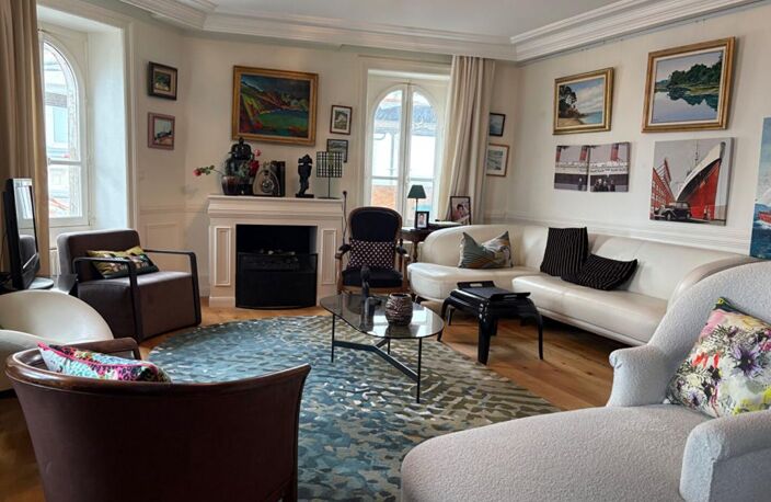 Intra muros Appartement de caractère avec terrasse d'exception et ascenseur — photo 4