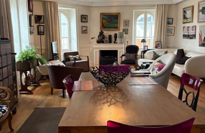 Intra muros Appartement de caractère avec terrasse d'exception et ascenseur — photo 5