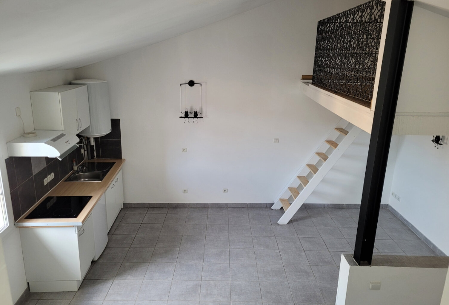 Draguignan, 2 pièces 47m² avec mezzanine et terrasse de 12m² — photo 1