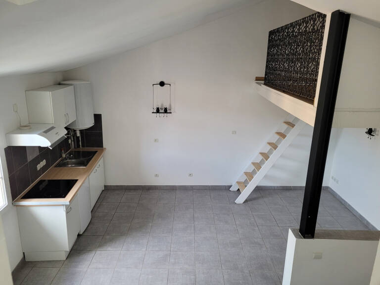 Draguignan, 2 pièces 47m² avec mezzanine et terrasse de 12m² — photo 1