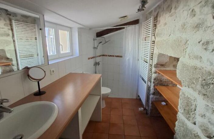 Pays de Forcalquier Pierrerue 04300 Maison de village atypique de 106 m² 225 000 — photo 2