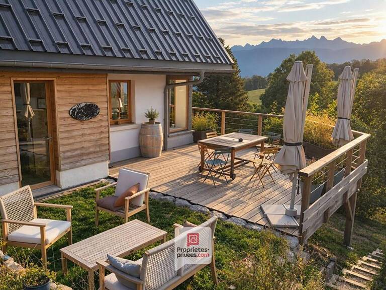 Plateau des Petites Roches (38660) - Chalet avec vue Belledonne - 3 chambres -jardin-  parking — photo 1