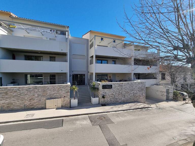 EXCLUSIVITE à VOLX, APPARTEMENT T2, 41 m², dans résidence récente avec parking, ascenseur et piscine — photo 1