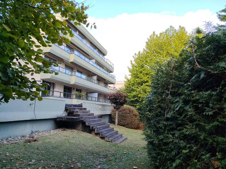 Appartement Clermont-ferrand 3 pièce(s) 84 m2 - Grande terrasse au calme et sans vis à visb — photo 1