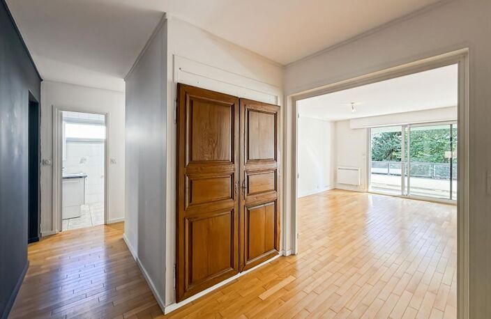 Appartement Clermont-ferrand 3 pièce(s) 84 m2 - Grande terrasse au calme et sans vis à visb — photo 4