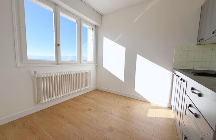 Appartement Annemasse 1 pièce(s) 31 m2 + parking — photo 3