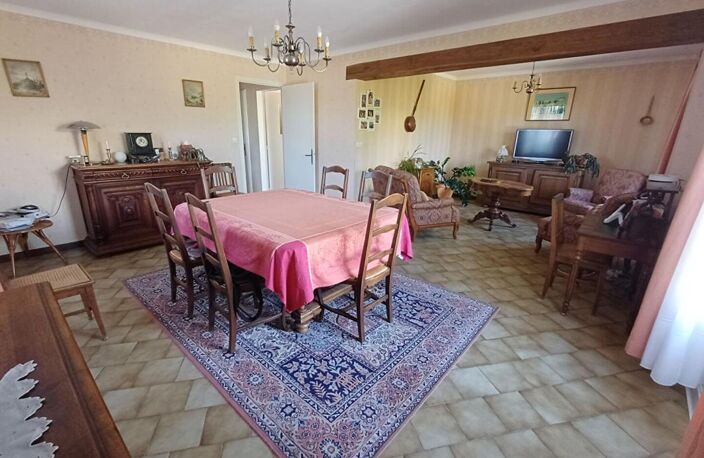 Maison à 10 mn de Châlons en Champagne - 116 m2 - 5 chambres + hangar — photo 4