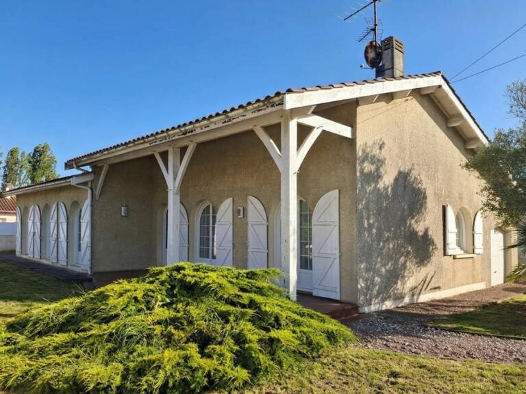 Maison de plain-pied - 4 chambres, piscine, jardin et garage à Ambès (33810) — photo 1