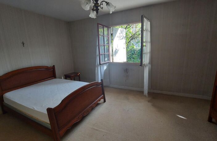 Maison  pierre Saint Estephe 7 pièce(s) 125 m2 — photo 5