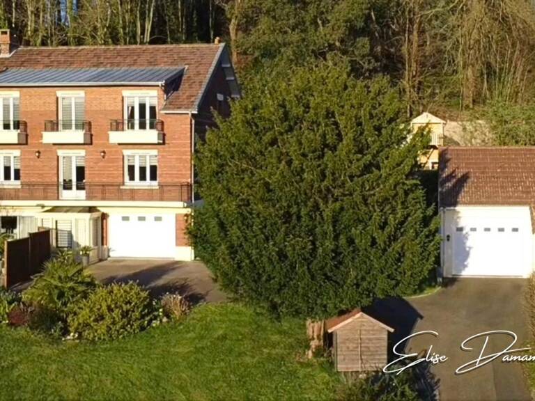 EXCLUSIVITE Sur Montivilliers- Demeure familiale  avec appartement indépendant et salle de cinéma — photo 1