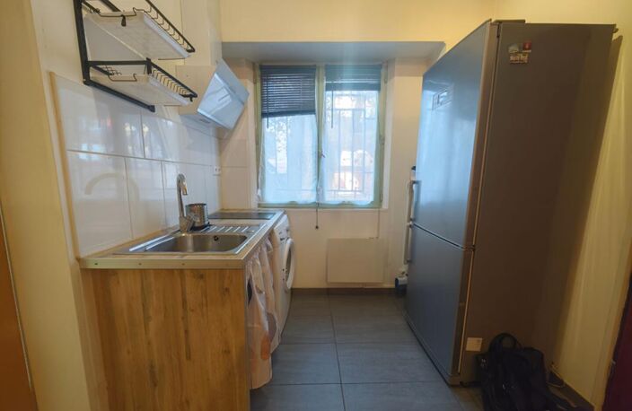 STUDIO A LOUER Saint Raphael 22 m2 — photo 3