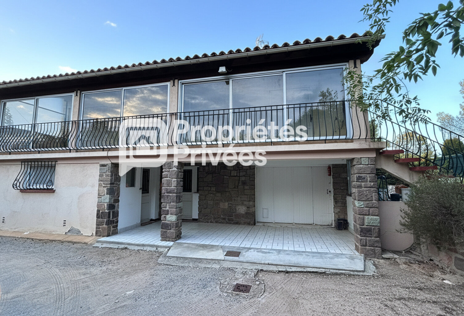 Maison Saint Raphael 134 m2 avec Jardin et Studio Indépendant — photo 1