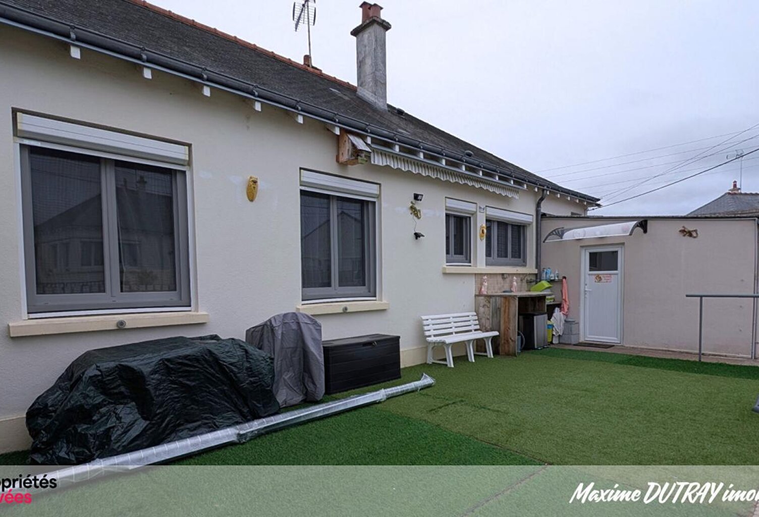 Maison de plain-pied , 6 pièces, 4 chambres, carport, jardin — photo 1