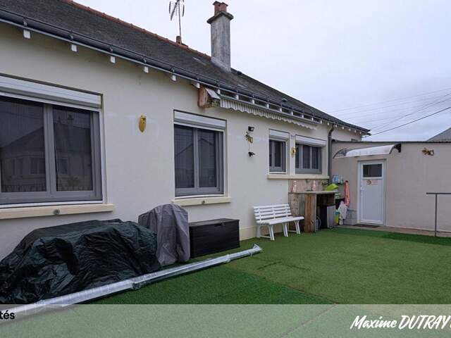 Maison de plain-pied , 6 pièces, 4 chambres, carport, jardin — photo du bien