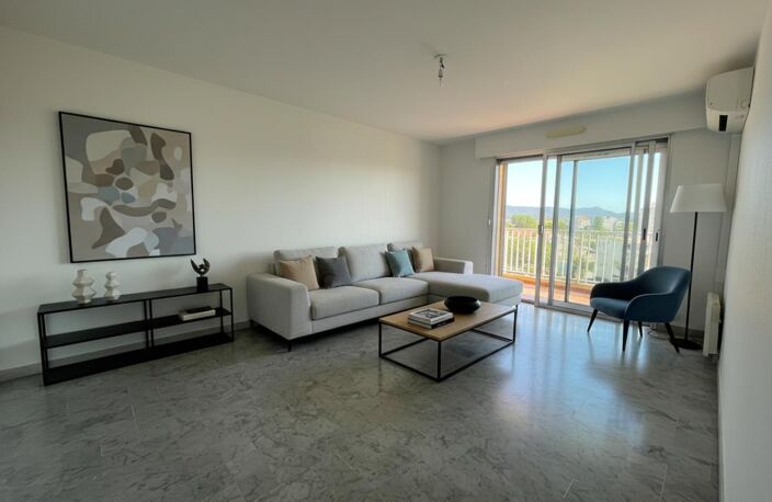 Appartement 2 Pièces dernier étage Fréjus sans vis à vis — photo 2