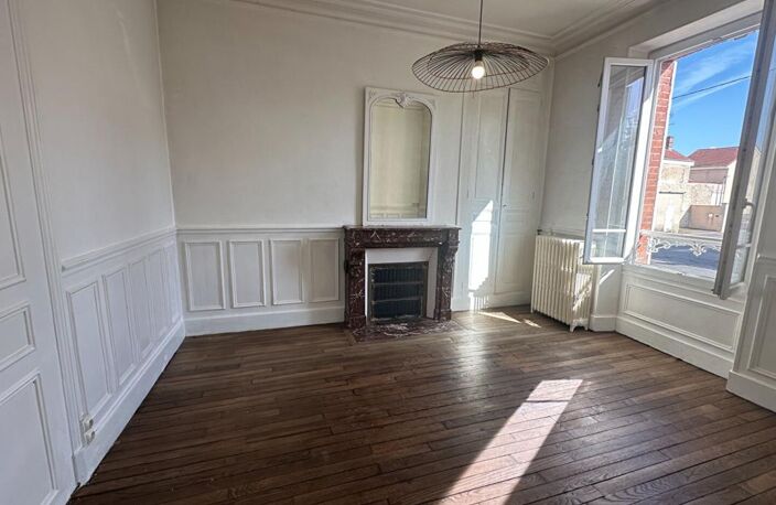 A 5 mn de la gare  de MONTARGIS et 1h de la gare Paris/Bercy - A VENDRE MAISON de VILLE de 90 m2, JARDIN — photo 5
