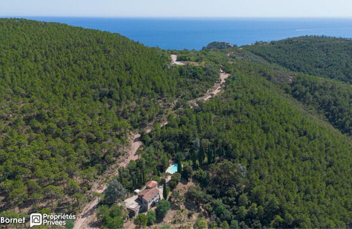 Bastide 7 pièces avec piscine et terrain de 13 000 m2 - Massif de l'Estérel — photo 2
